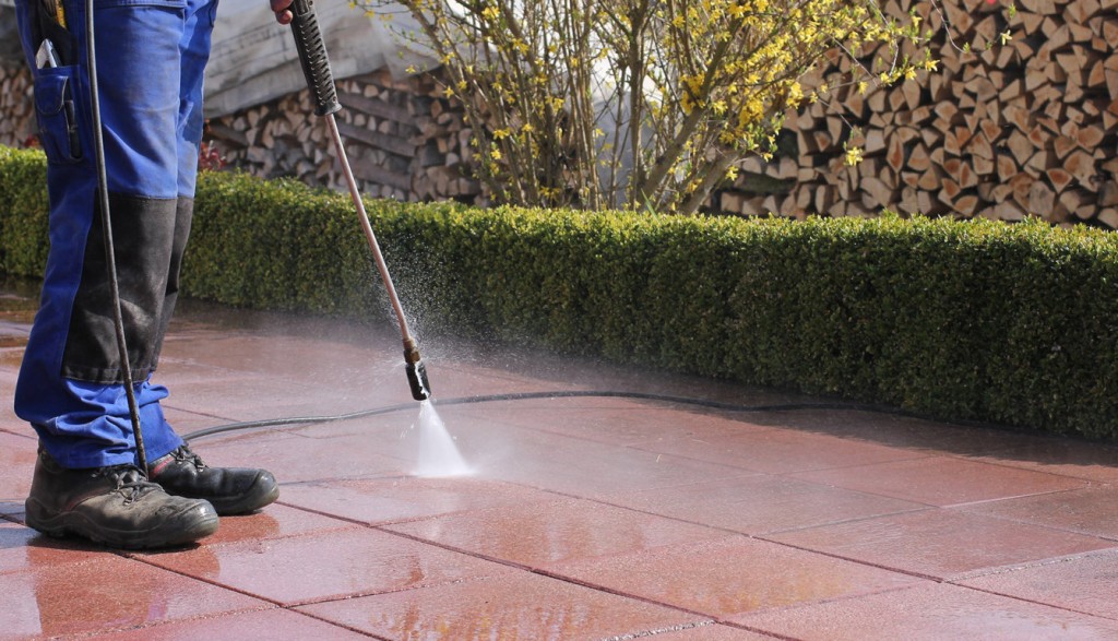 How To Use Pressure Washer The Correct Way?