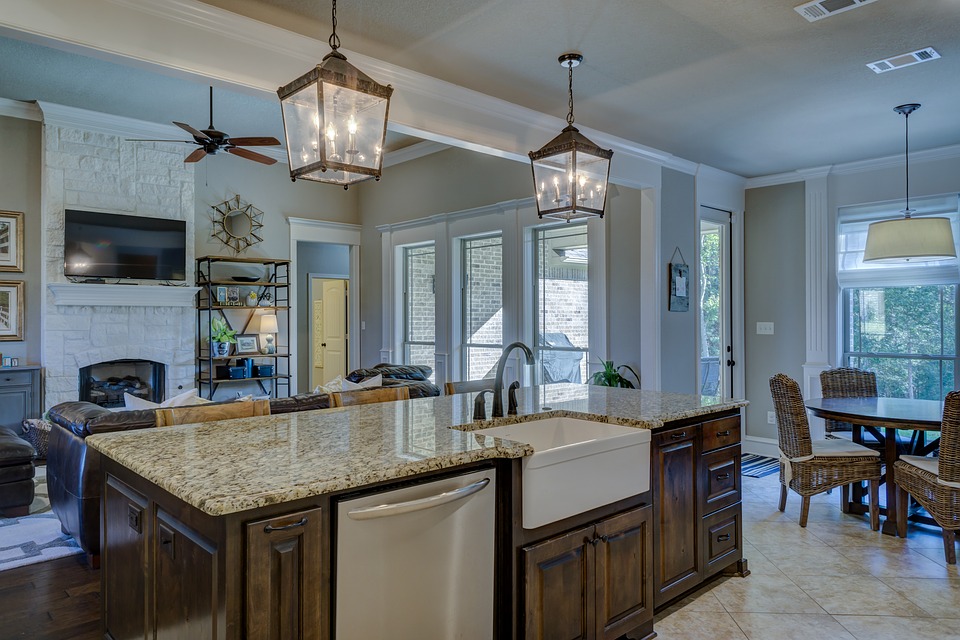 services for maintaining the glass fixtures
