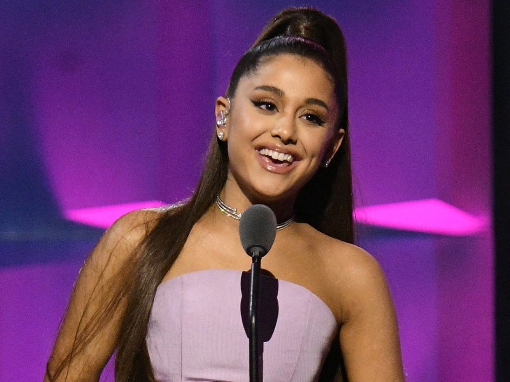 Ariana Grande Height, Net Worth, Age, Photos, Songs