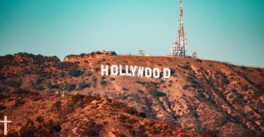 How To Pack For Your Trip To Hollywood