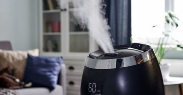 One of the best air conditioning practices during the winter involves keeping your indoor air humid. To enjoy the benefits of mist humidifiers, you must first know how to use them.