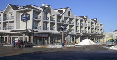Canadian Resort Towns