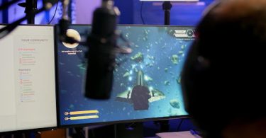 Start live gaming