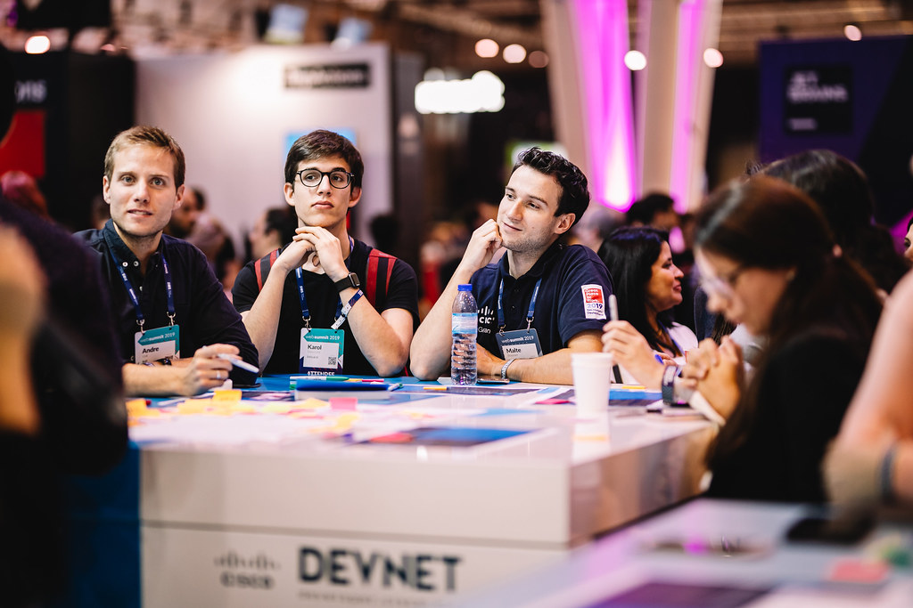 What You Should Expect From A Training Vendor For Cisco Devnet Associate?