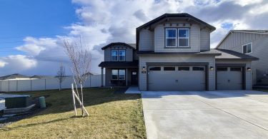 MLS Listings