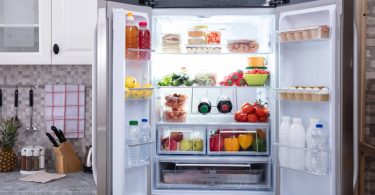 Tips To Keeping A Clean Fridge