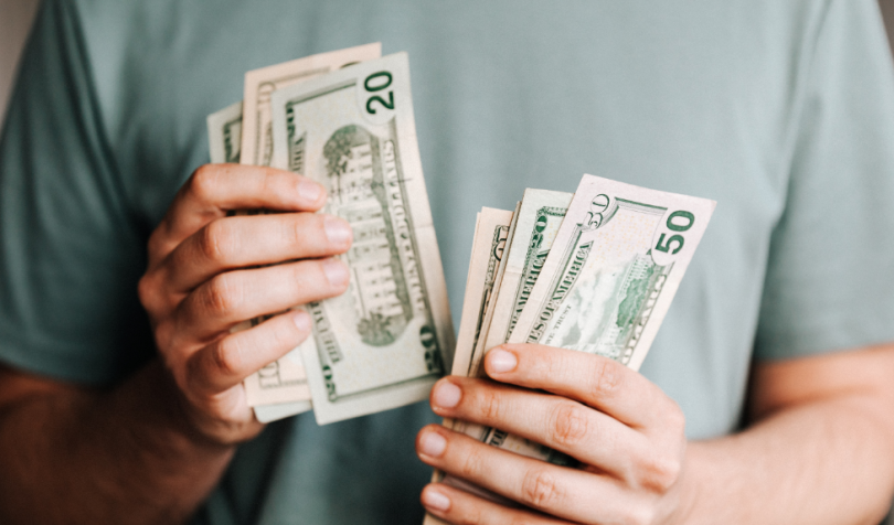 How do investments work in 2022
