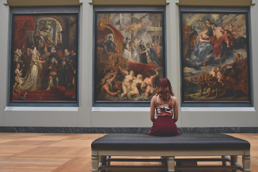 Museum vs Gallery