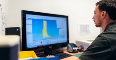 Graphic Design and Multimedia Tools for Windows