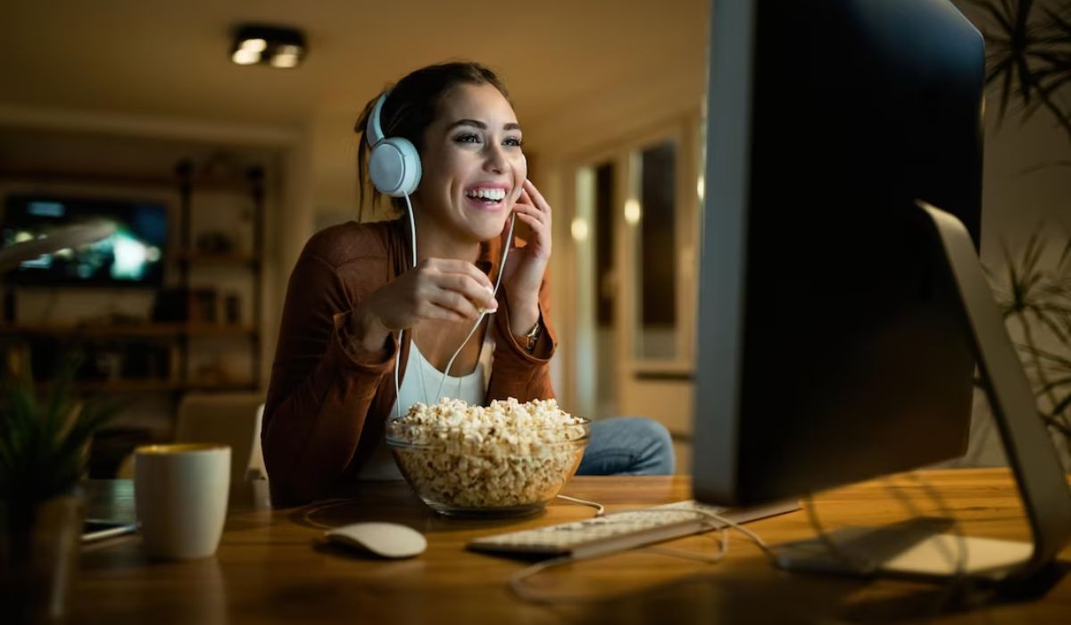 MoviesFlix Pros and Cons