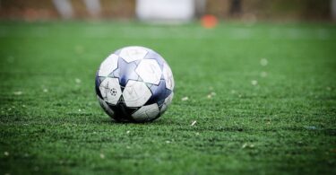 How To Watch Man Utd Vs Aston Villa