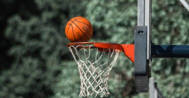 How to Watch Bucks vs. Spurs Free Stream, Time, TV