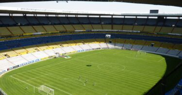How To Watch Barcelona Vs. Napoli: Champions League Online