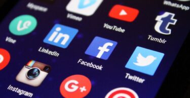 Popular Apps Like Xiaomi File Manager & WPS Office Have a Bug